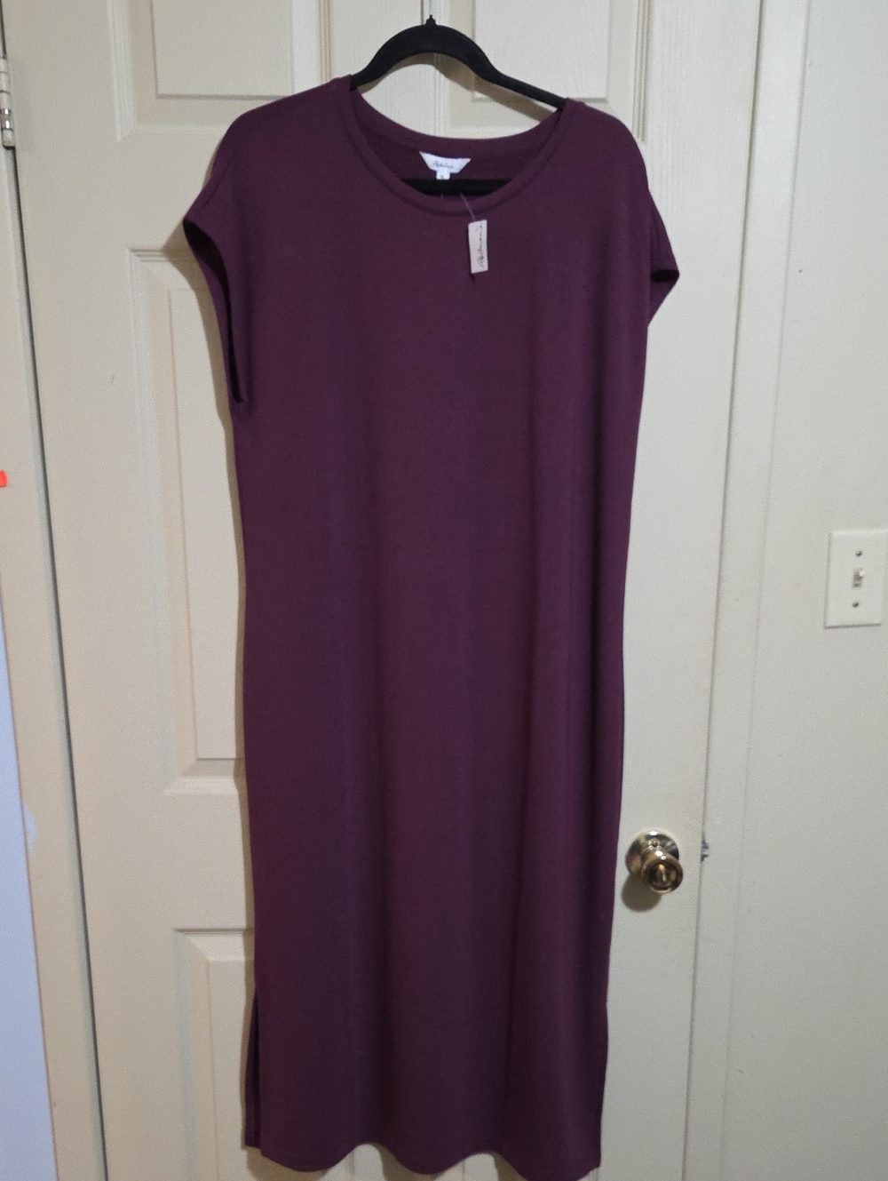 Reitmans Plum Sleeveless Crewneck Midi Dress